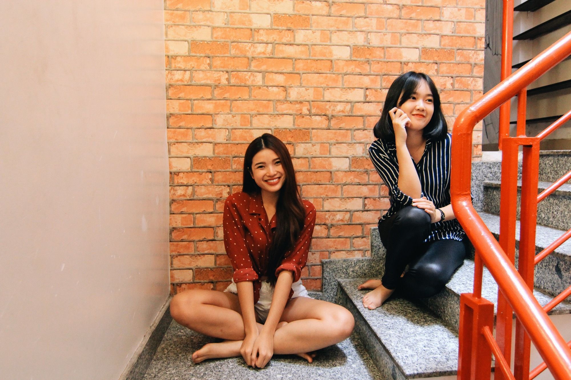 Wanderlust Saigon Hostel & Rooftop Bar Хошимін Екстер'єр фото