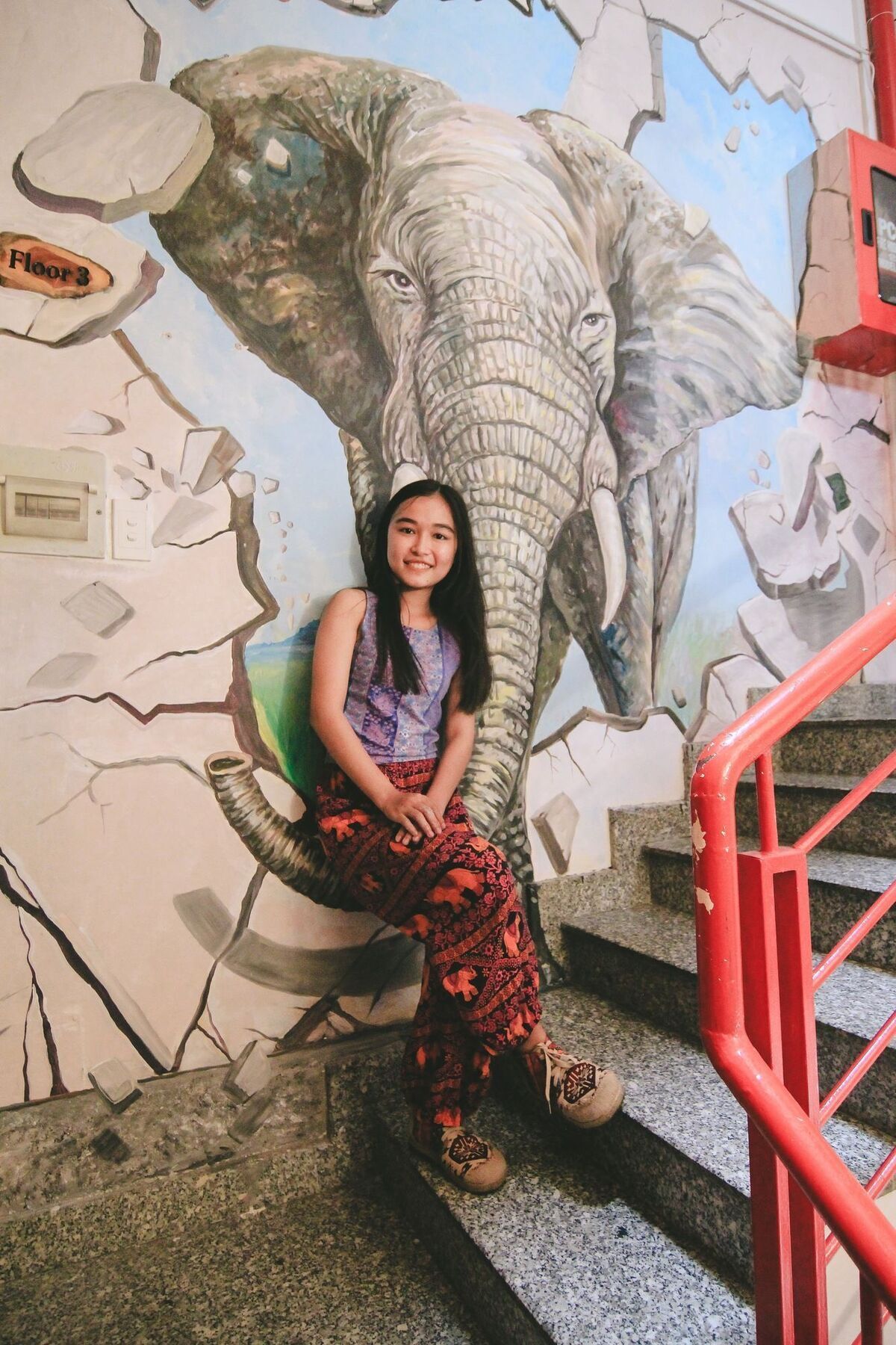 Wanderlust Saigon Hostel & Rooftop Bar Хошимін Екстер'єр фото
